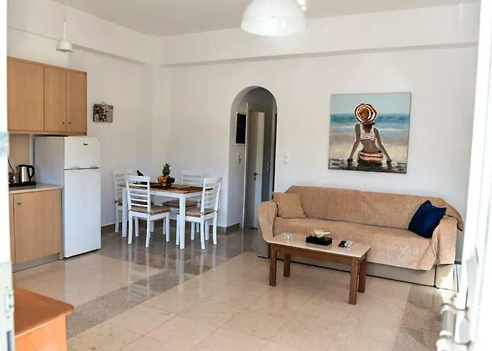 Flora's Mykonos * Klouvas