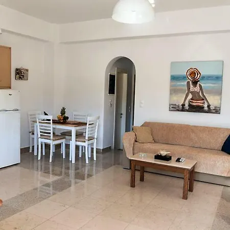 Flora's Mykonos * Kluvász